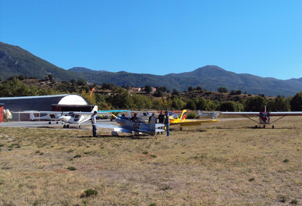 Aitheron Hotel Air Park Zervi Buitenkant foto