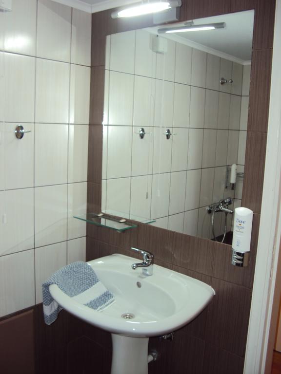Aitheron Hotel Air Park Zervi Buitenkant foto